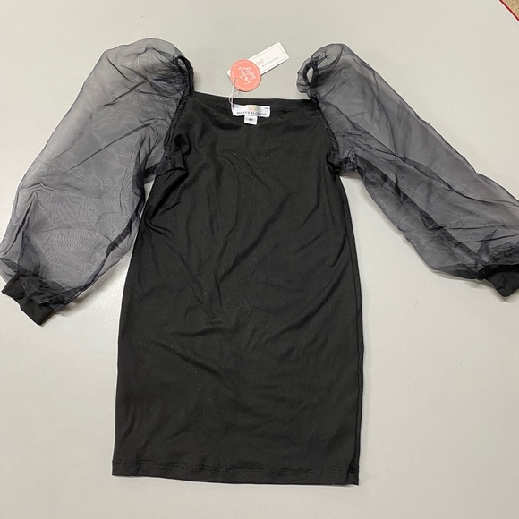 Bailey’s Blossoms NWT Black long puff sleeve dress size 4T - Picture 1 of 2